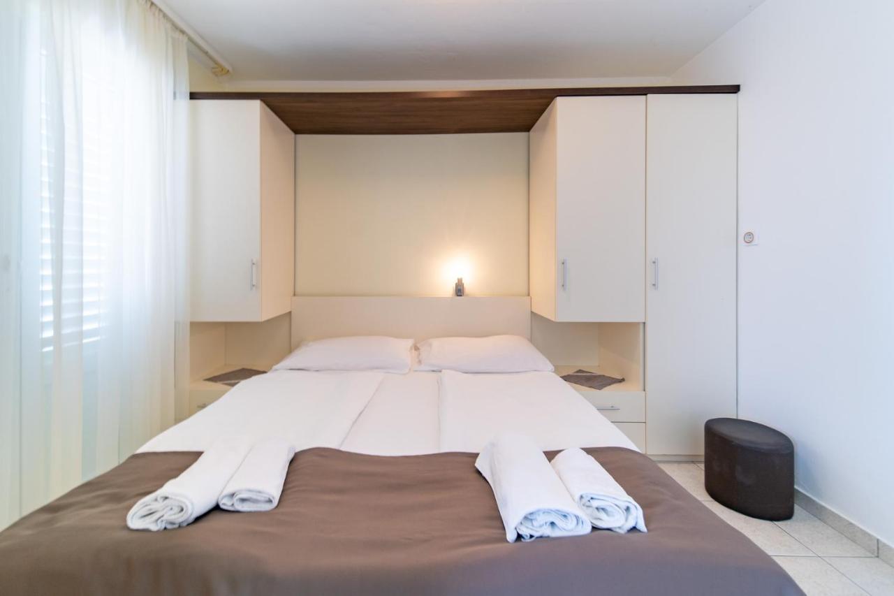 Apartments Stare Brajde Lopar Luaran gambar