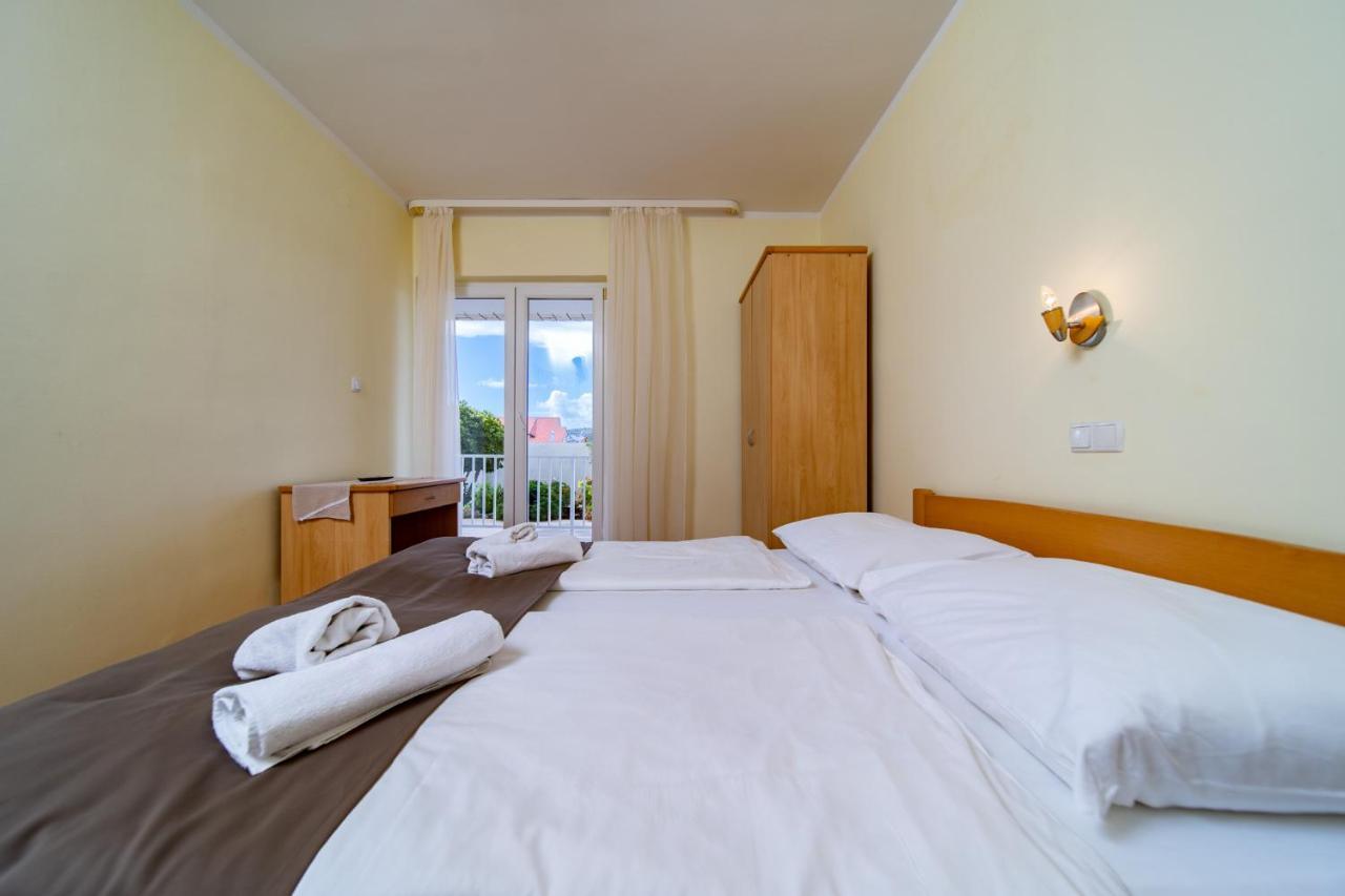 Apartments Stare Brajde Lopar Luaran gambar