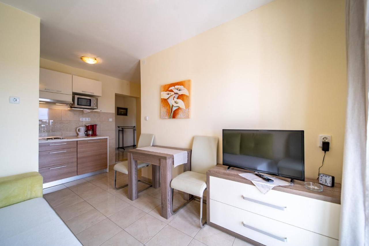 Apartments Stare Brajde Lopar Luaran gambar